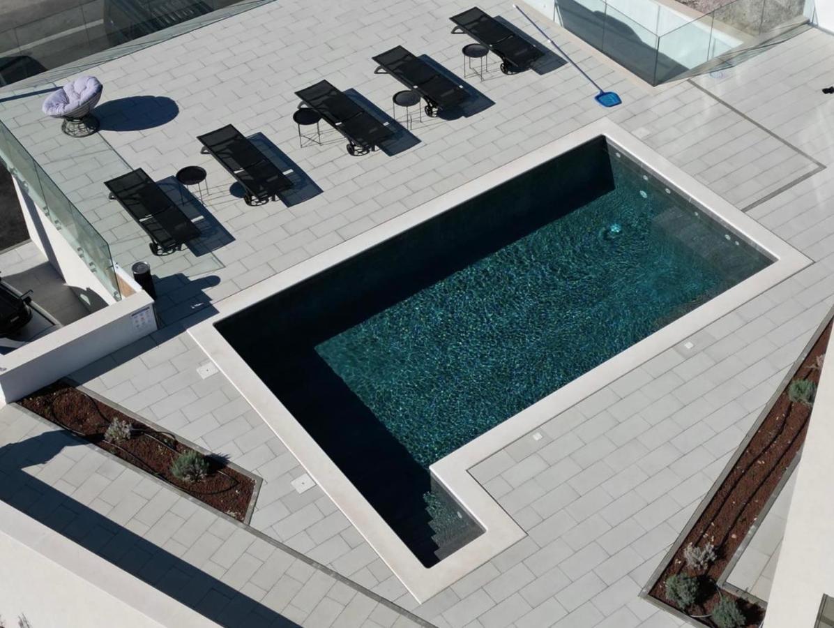 Villa Bofor Kuciste Ngoại thất bức ảnh