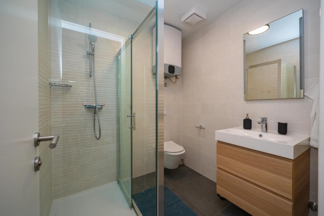 Villa Bofor Kuciste Ngoại thất bức ảnh