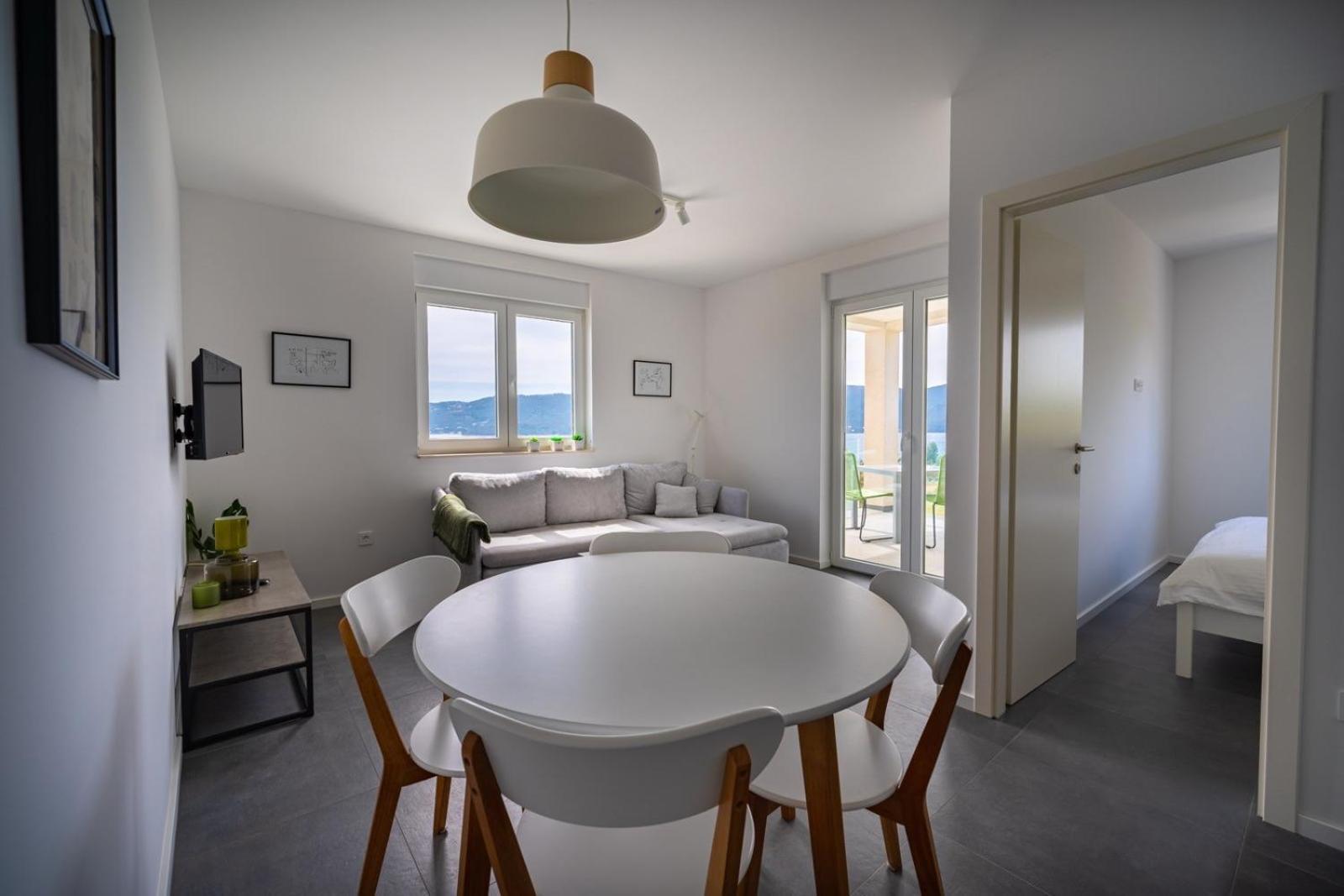 Villa Bofor Kuciste Phòng bức ảnh